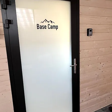 Apartment Mountain Homes -base Camp